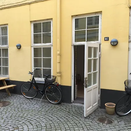 Apartment I Hjertet Af Kobenhavn Copenhagen